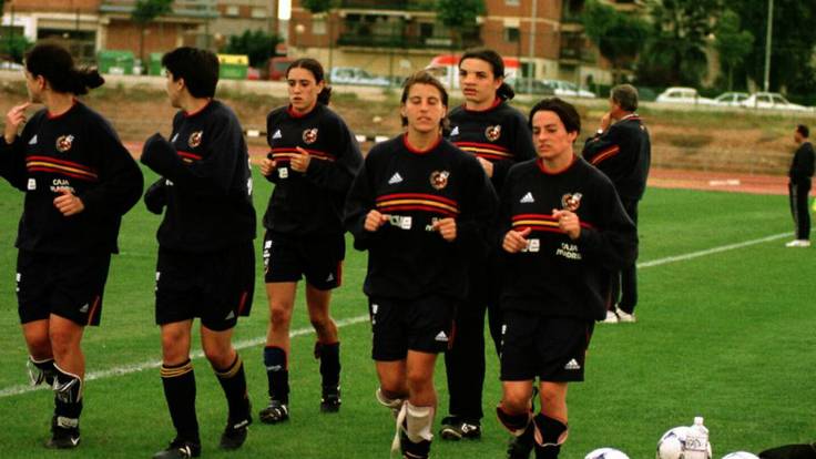La historia de la selección española de fútbol femenino