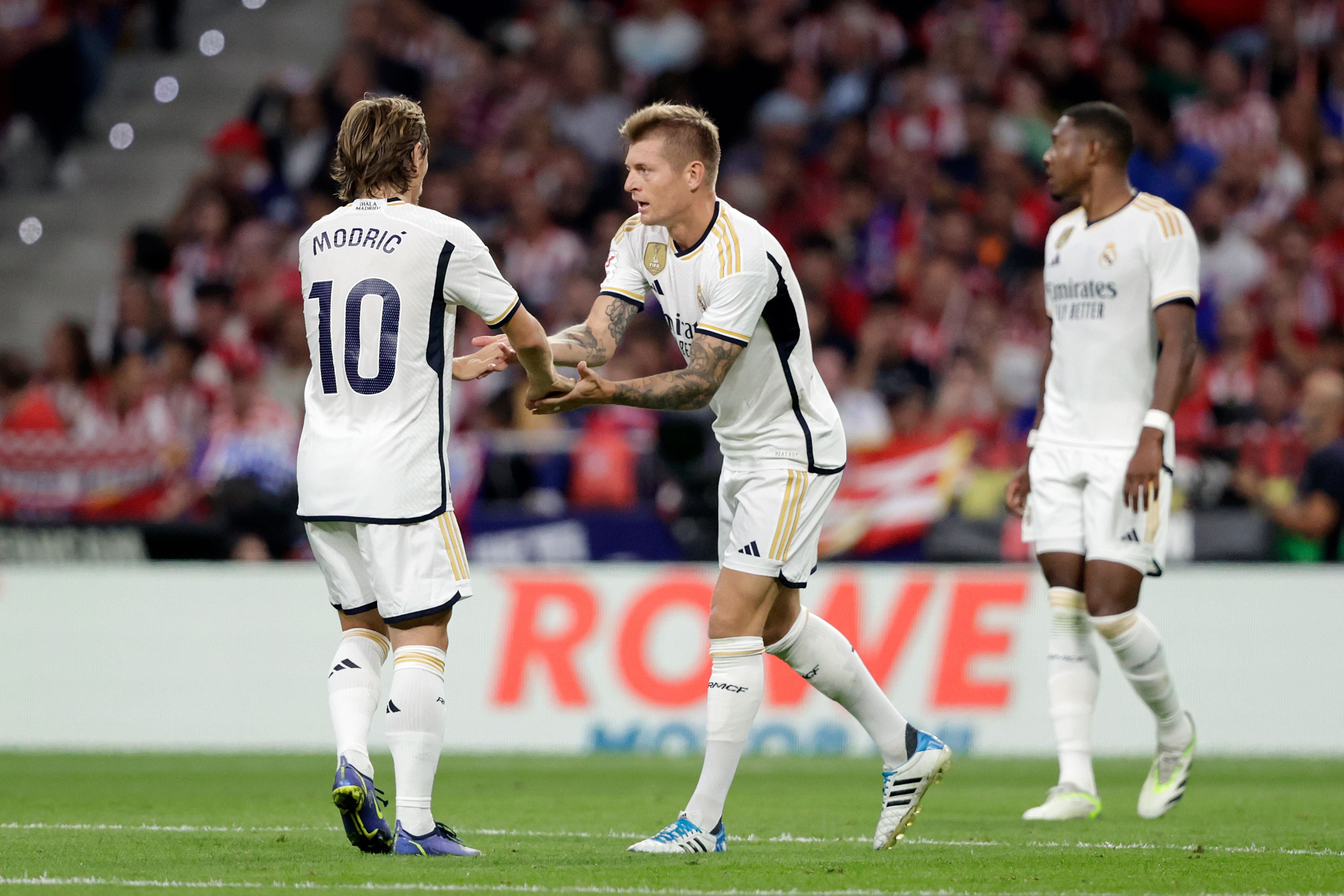 Manu Carreño se rinde a Kroos y Modric en la que podría ser su última temporada en el Real Madrid: "Está a la altura de muy pocos"