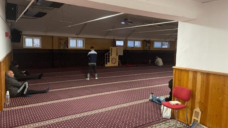 Conociendo más de cerca el Ramadán desde una mezquita de Zaragoza