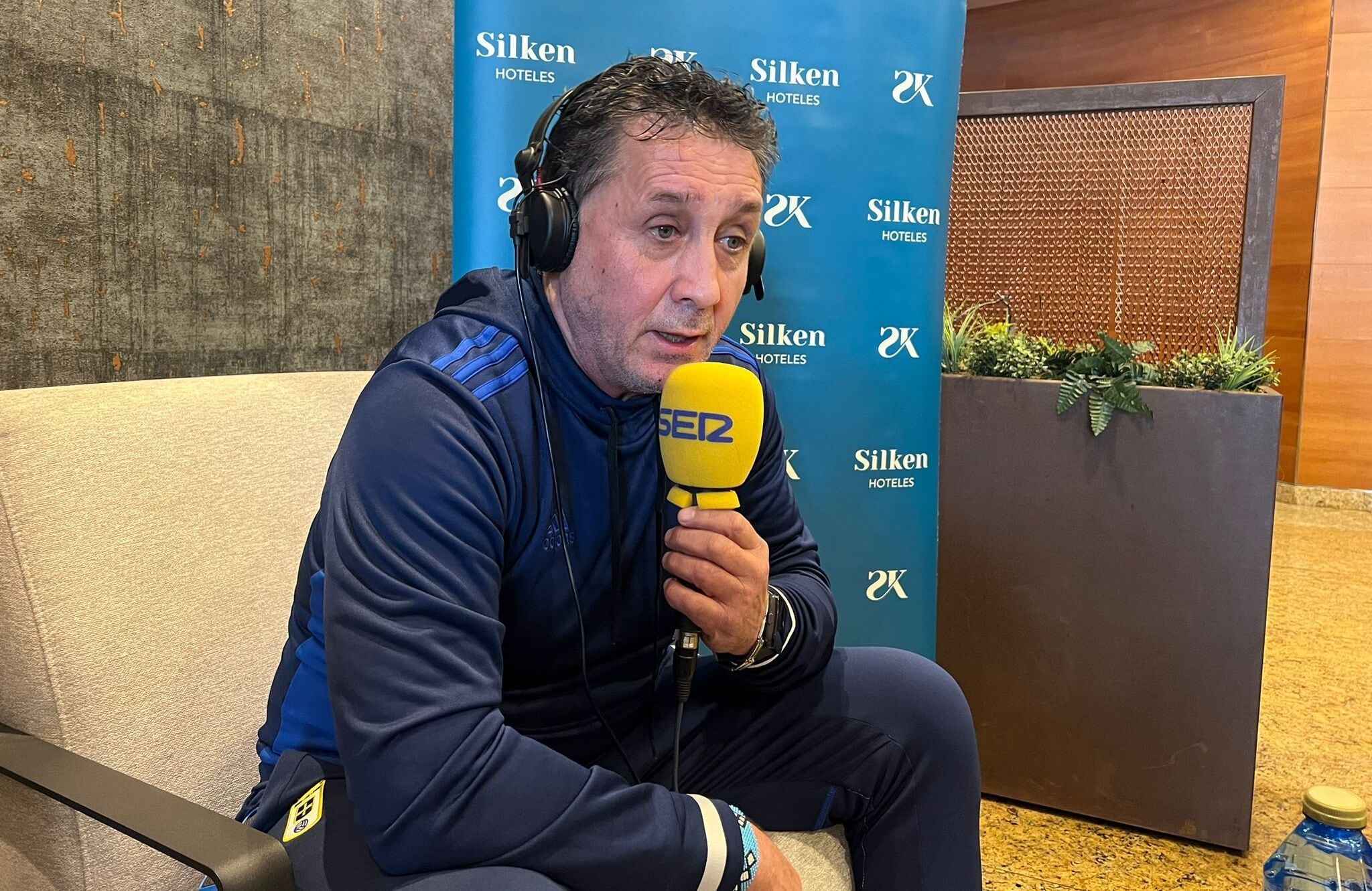 "Lo que veo me recuerda mucho al ascenso de la temporada 87/88 y lo tenemos al alcance de la mano": Carlos Muñoz en la previa de la final por el ascenso