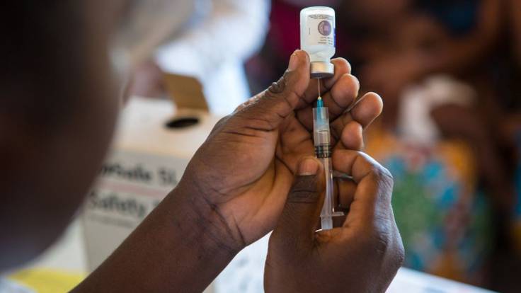 Oxfam Intermon: &quot;Europa debe dejar de impedir que los productores africanos fabriquen sus propias vacunas contra el COVID&quot;