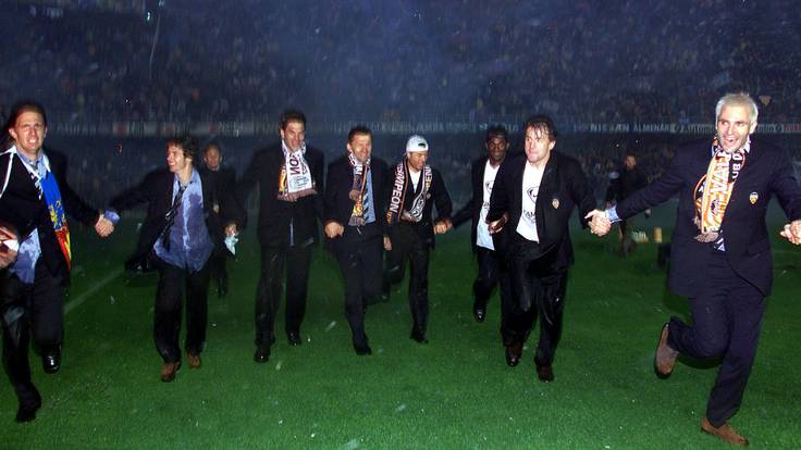 Capítulo 9: 1999-2004: Mestalla vive sus años más felices celebrando seis títulos y las noches de Champions