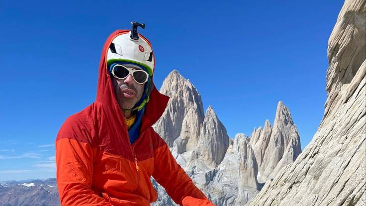 Una montaña de hielo, el nuevo reto del alpinista conquense Pedro Cifuentes