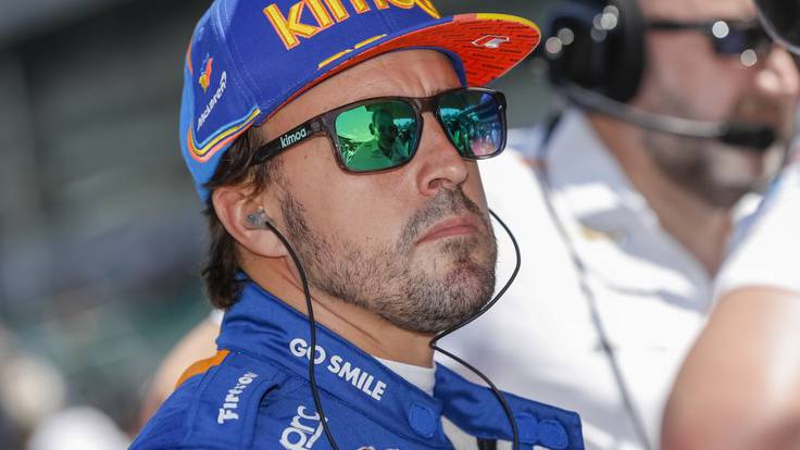 McLaren intentó comprar un asiento para Alonso y competir las 500 millas, pero él se negó