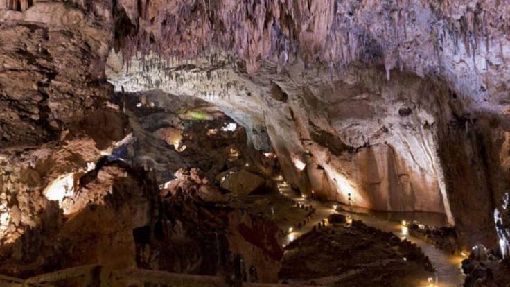 La Cueva de Valporquero reabre este sábado (12/06/2020)