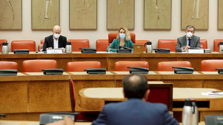 Odón Elorza se salta la disciplina del PSOE y no apoya a Arnaldo