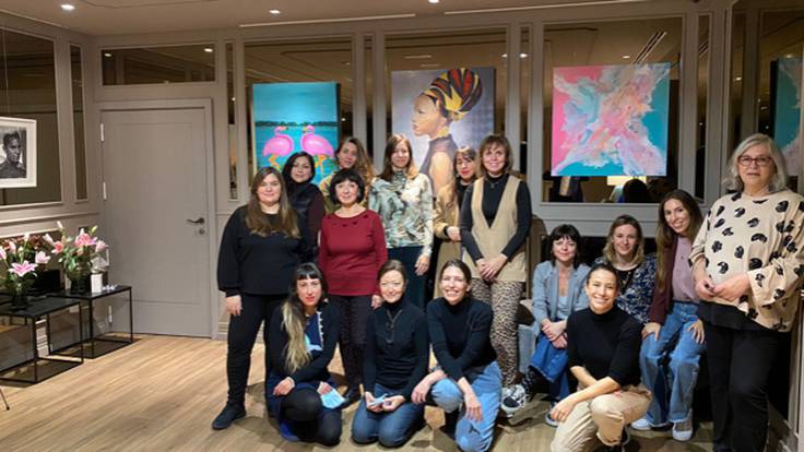El Club de las Mujeres (In) Visibles: un espacio para fomentar la igualdad a través del arte