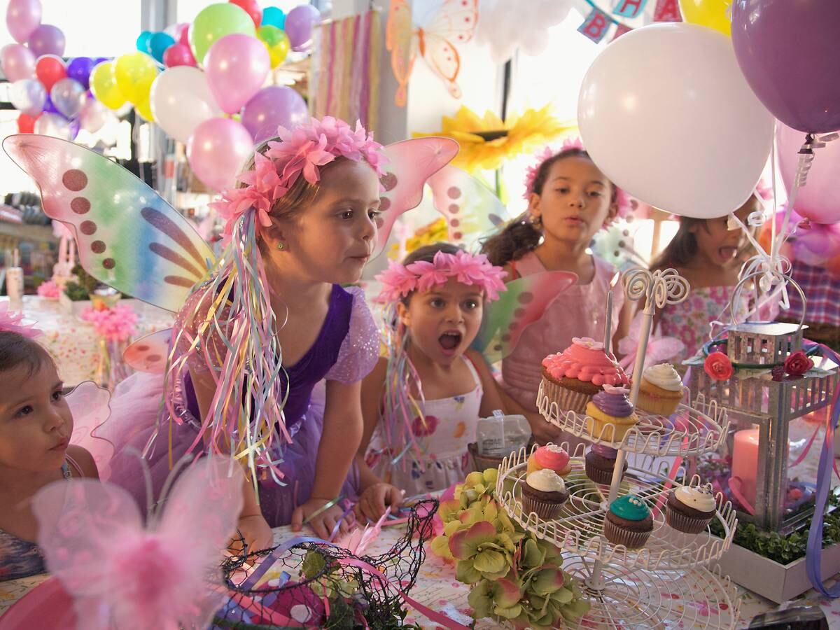 La feliz idea de un colegio de A Coruña para que ningún niño se quede sin  cumpleaños (y ahorrar)