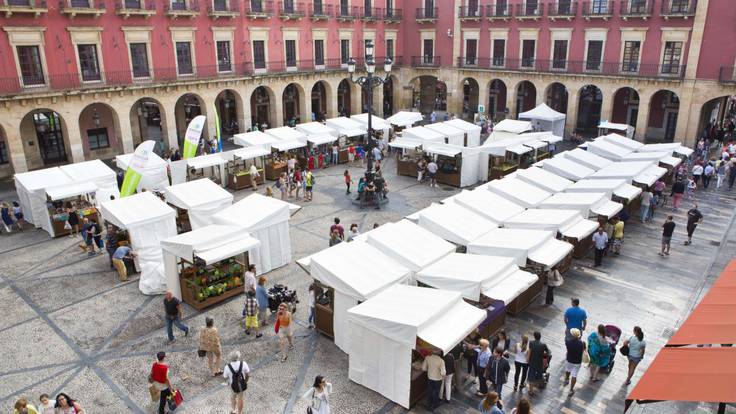 El Mercado Artesano y Ecológico de Gijón reabre el 16 de mayo