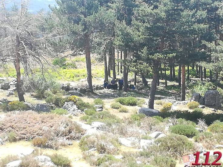 Rescatan a una mujer con fractura de tibia y peroné en el Alto del León