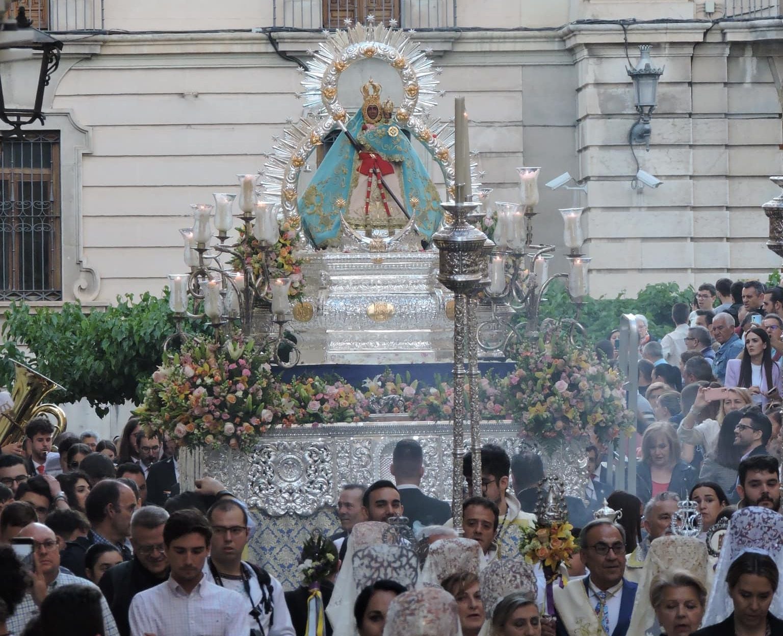 Salida Extraordinaria de la Virgen de la Cabeza en Jaén por el 400º Aniversario Fundacional este Sábado Salida Extraordinaria de la Virgen de la Cabeza en Jaén por el 400º Aniversario Fundacional este Sábado