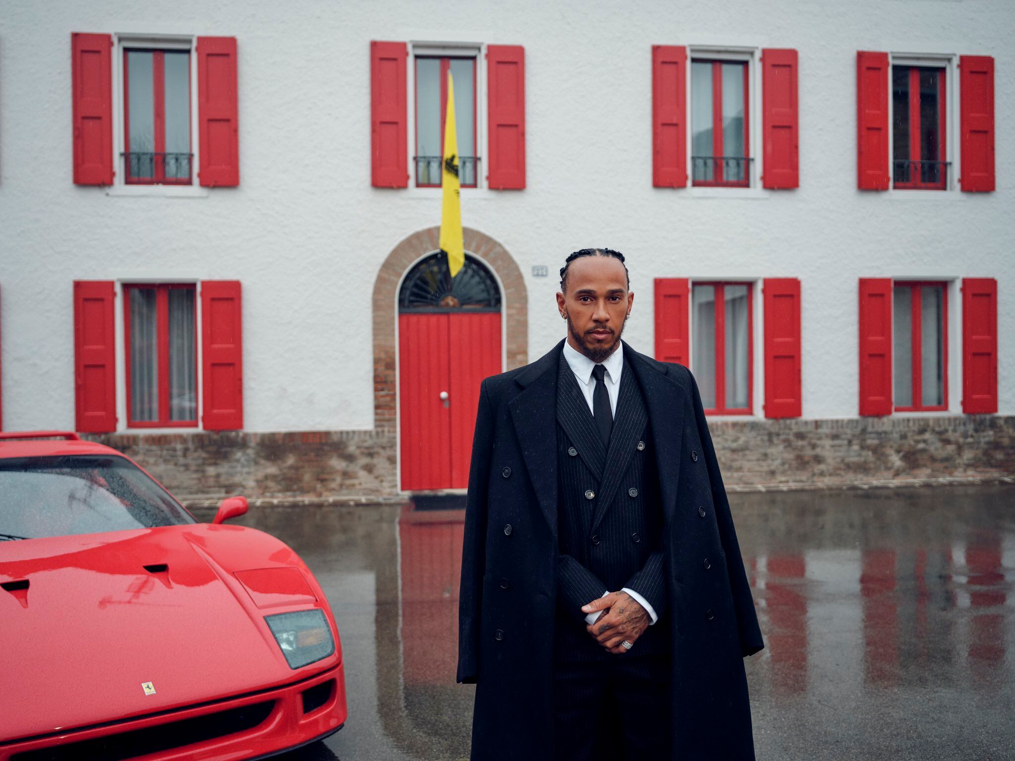 Lewis Hamilton en su presentación con Ferrari