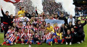 El Atlético alzó su décima Copa del Rey en el Santiago Bernabéu