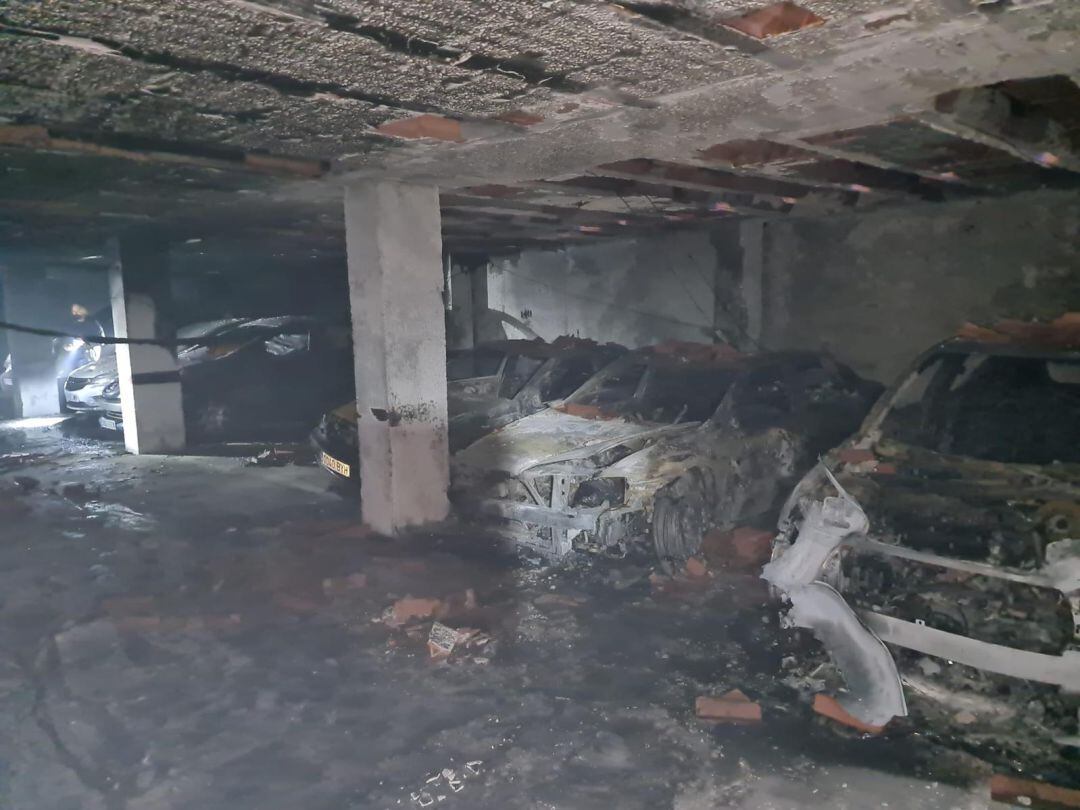 Varios coches han ardido