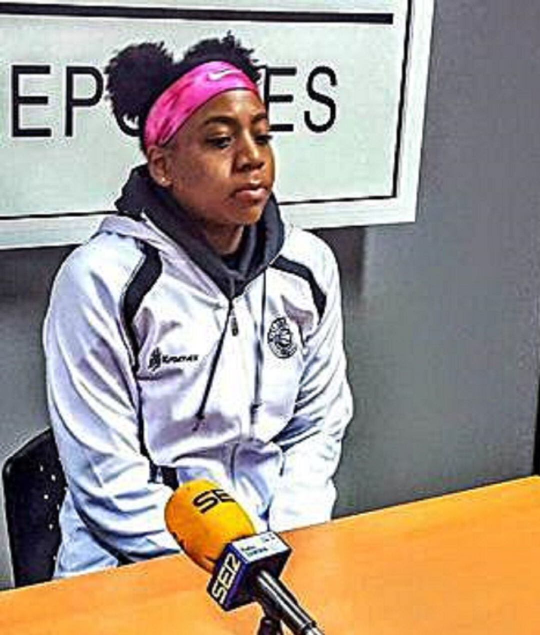 Alston, el día de su presentación