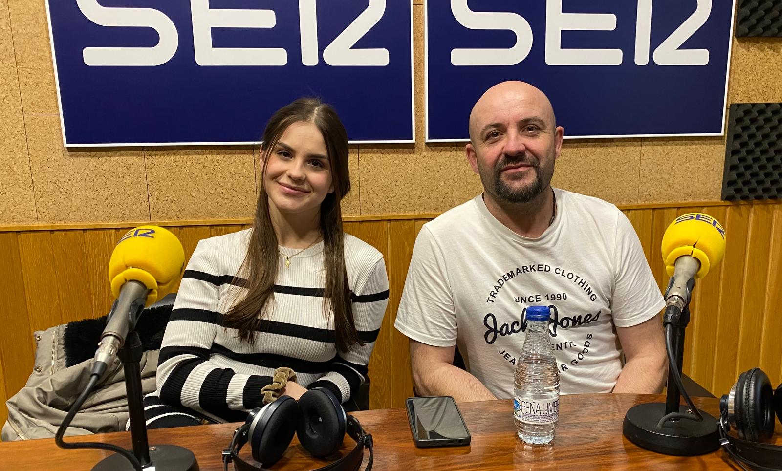 Marcos Segura y su hija Noelia Segura, ambos al frente de la empresa Marcos TreHouses SL.