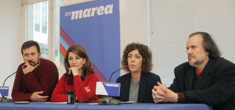 Los diputados de En Marea , Antón Gómez Reino, Yolanda Díaz, Alexandra Fernández y Miguel Anxo Fernán Vello.