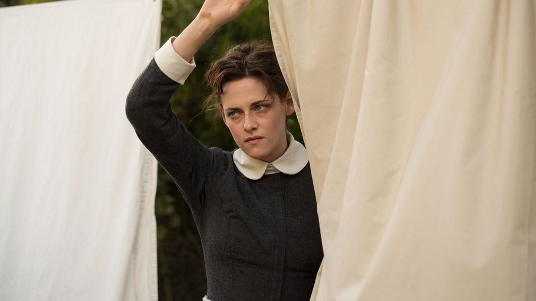 Kristen Stewart interpreta a Bridgett, la criada de la familia Borden