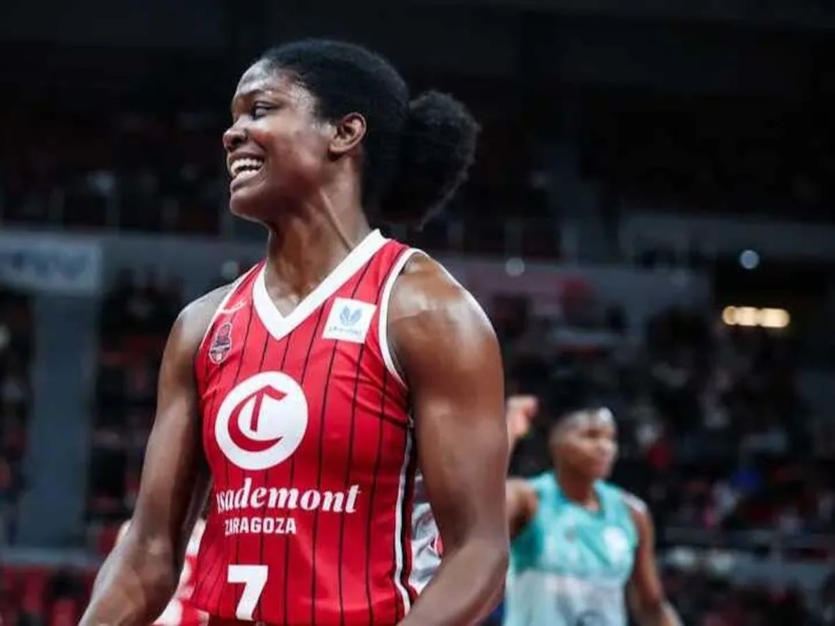 Nadia Fingall también se queda