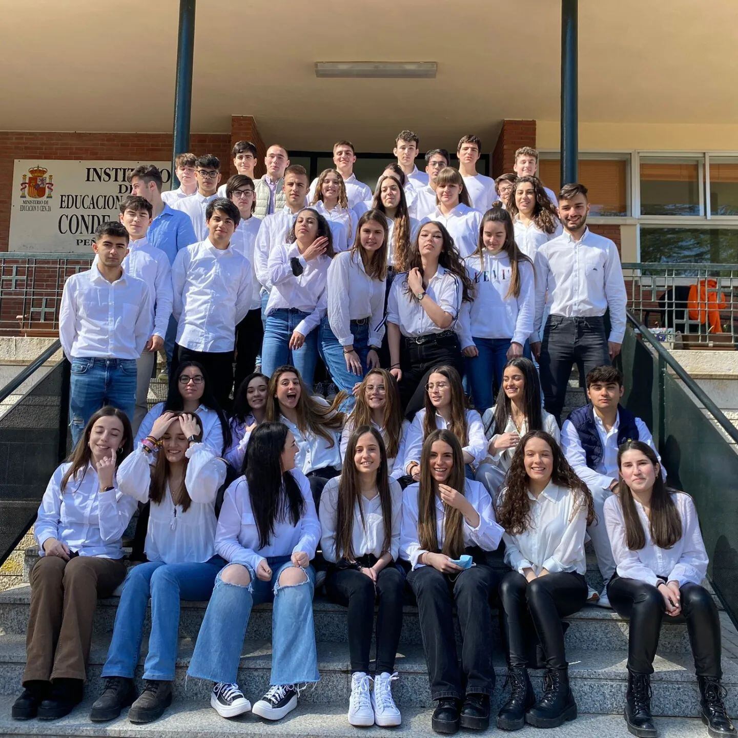 Los alumnos de 2º BACH (21-22) del IES Conde Lucanor de Peñafiel