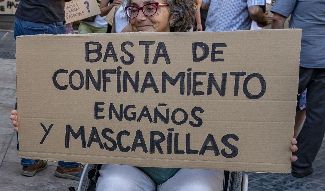 Protesta de los antimascarilla en Barcelona.