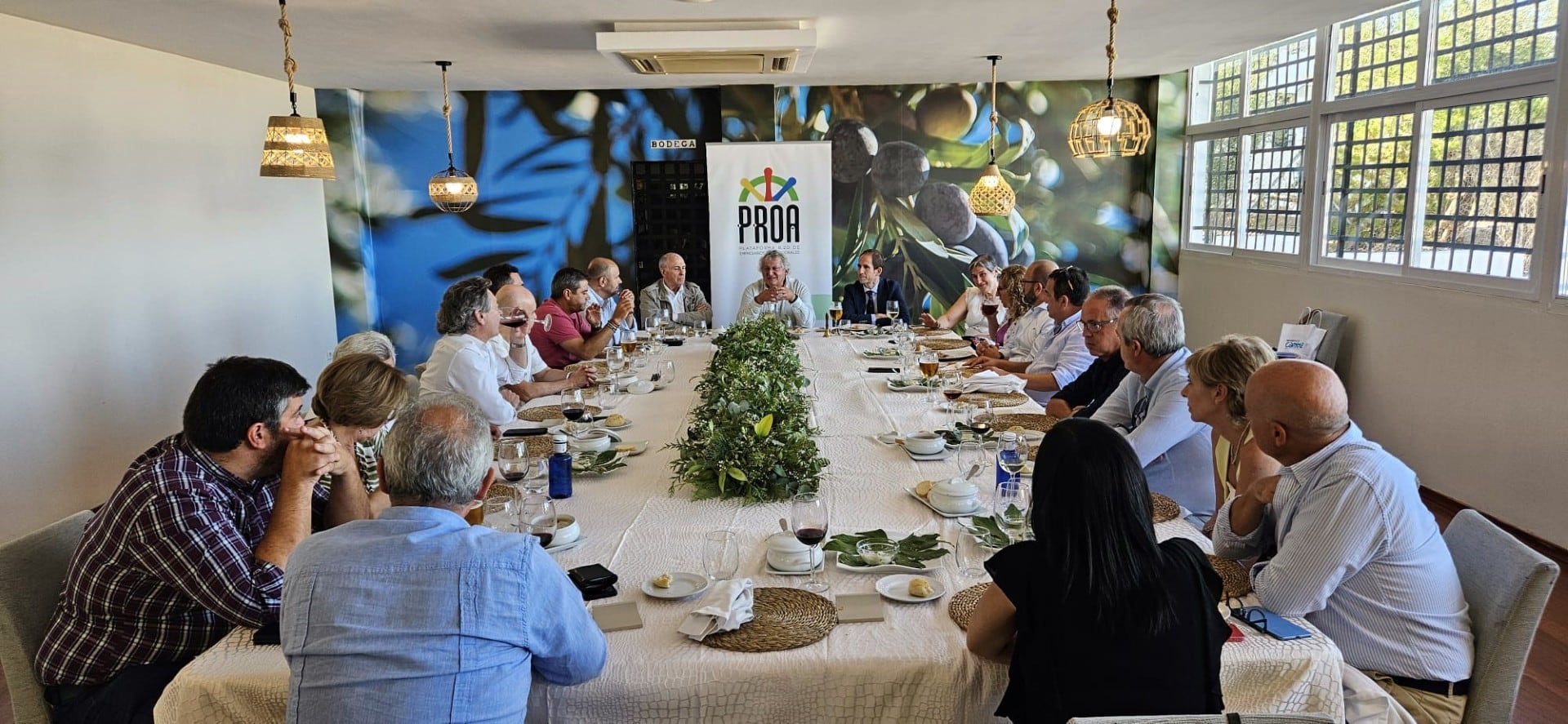 Asamblea de PROA en Jaén donde se acordó el apoyo a la declaración de los Paisajes del Olivar como patrimonio mundial.