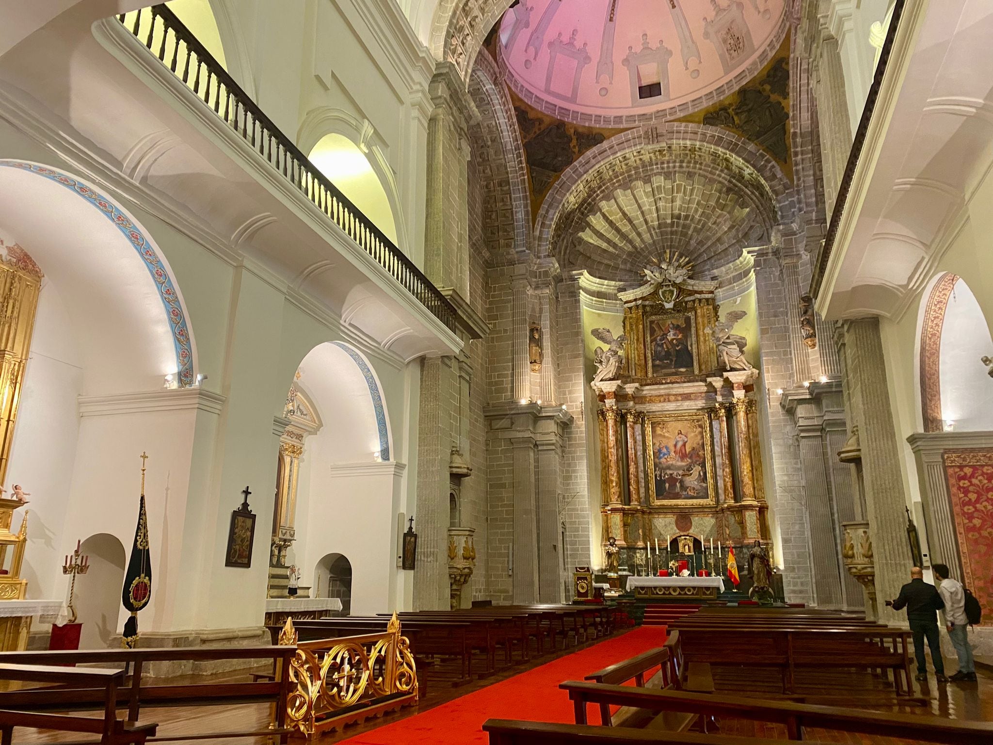 La Colegial durante la visita de los medios