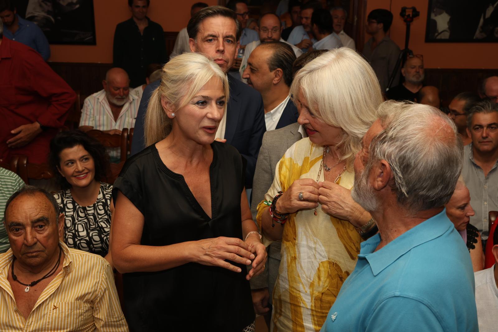 Patricia del Pozo durante la presentación del Jerez del Circuito Andaluz de Peñas Flamencas