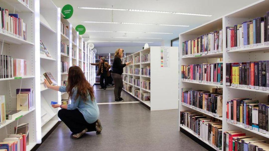 Biblioteca Os Rosales, A Coruña