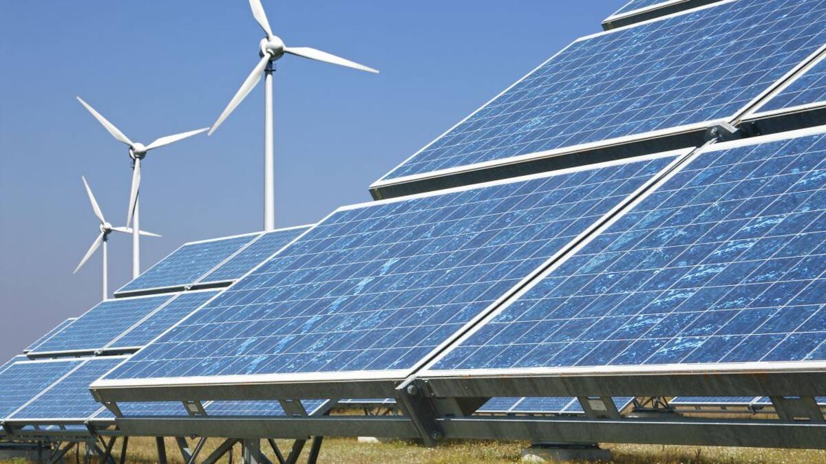 Una nueva plataforma reivindica la 'renovación' de las leyes de las energías 'renovables'