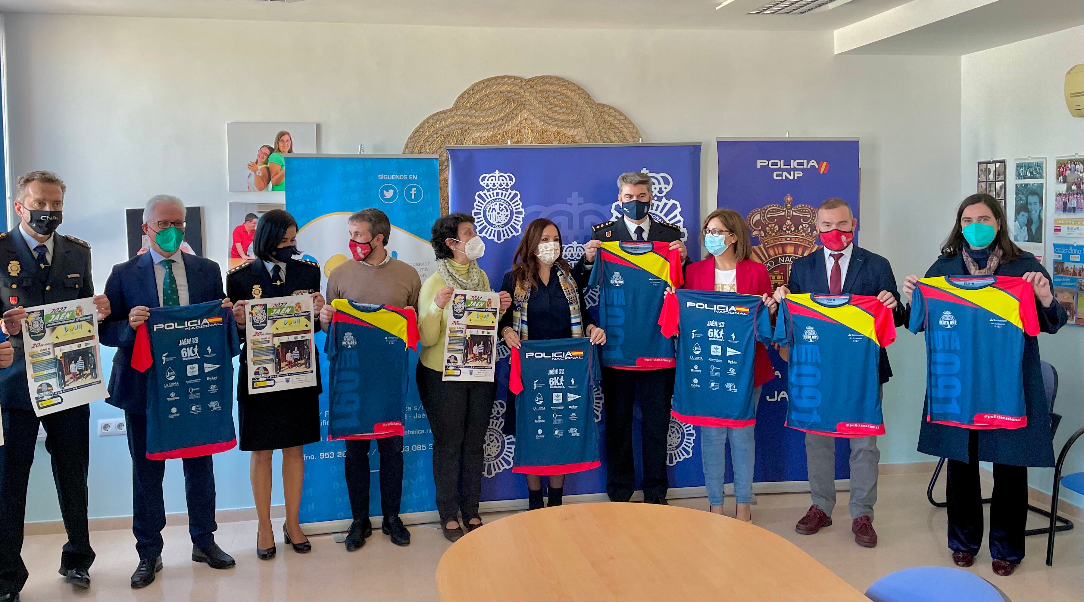 Momento de la presentación de la carrera en los locales de la Asociación Sindrome de Dawn