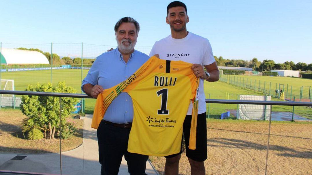 Rulli posa con el presidente del Montpellier, Nicollin