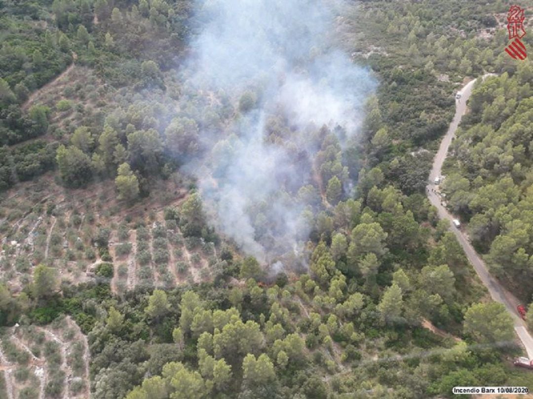 Incendio en Barx,declarado a las 17:00 horas de este lunes