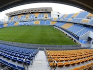 El Nuevo Mirandilla espera al Cádiz-Almería este sábado a las 19:00 horas.