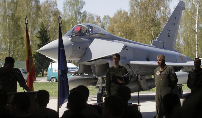 Vista de un avión Eurofighter Typhoon español durante el evento rotatorio organizado en el marco de la misión de policía aérea del Báltico de la OTAN en Siauliai, Lituania