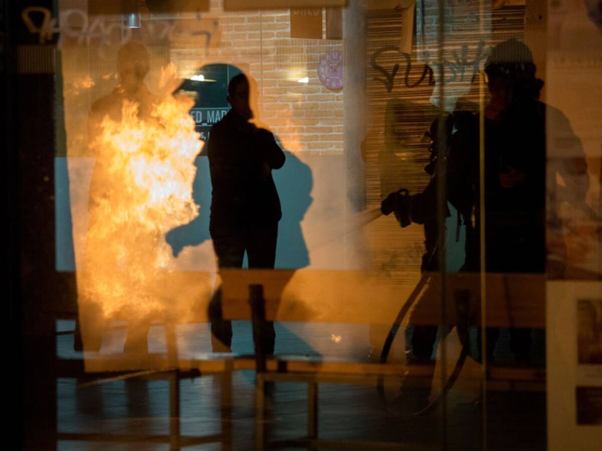 Arde una vivienda en el Polígono de la Paz de Murcia
