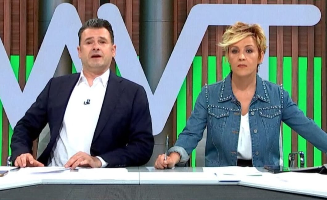 Iñaki López y Cristina Pardo, en &#039;Más vale tarde&#039;.