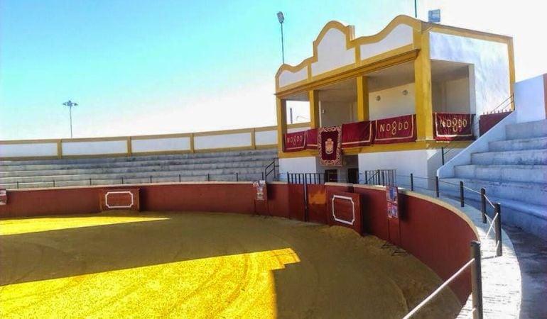 En la imagen, el palco presidencial de la plaza de toros de Alcalá del Río (Sevilla)