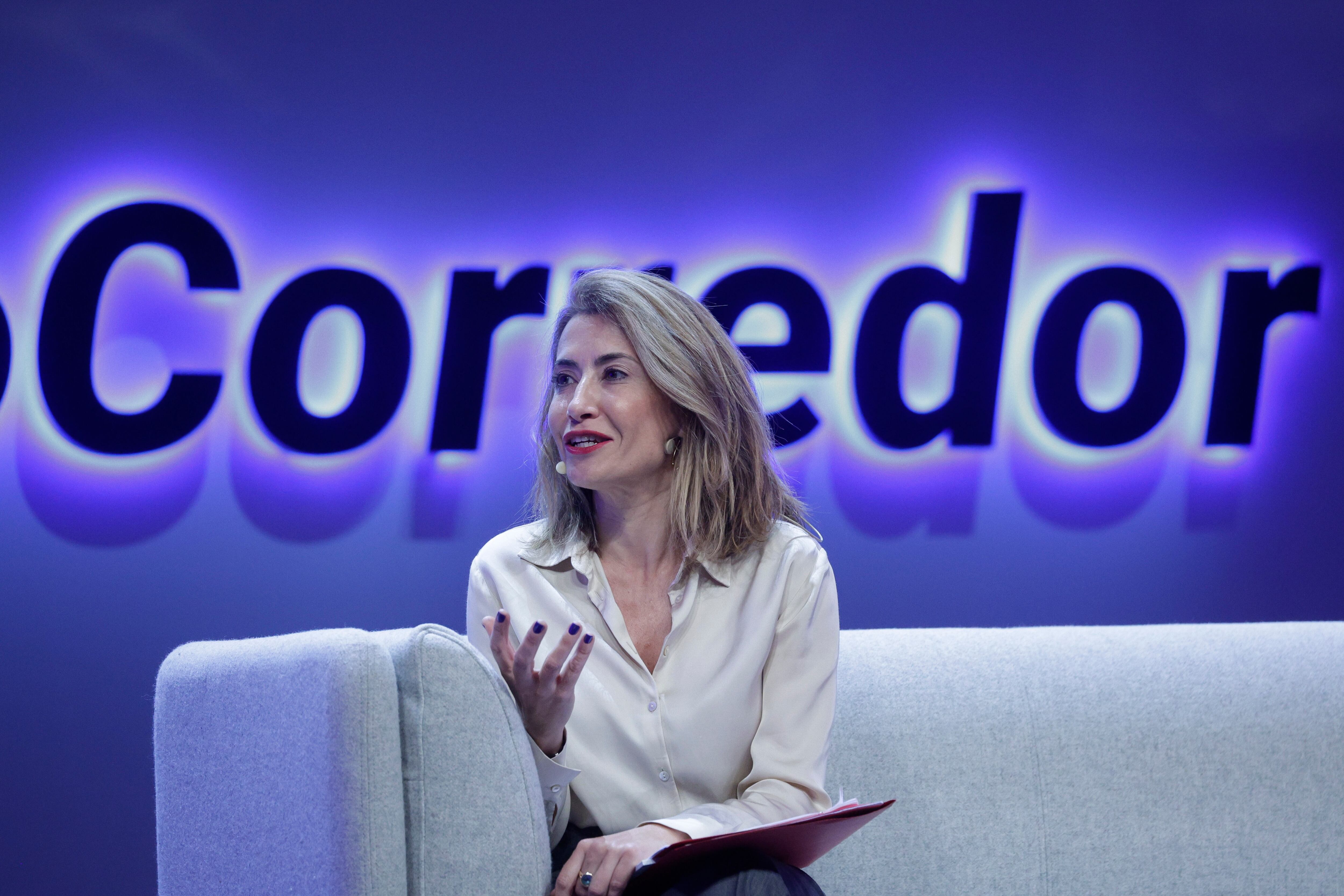 La ministra de Transportes, Movilidad y Agenda Urbana, Raquel Sánchez, durante su intervención hoy en acto empresarial celebrado hoy en Barcelona para reclamar la finalización de las obras del Corredor Mediterráneo.