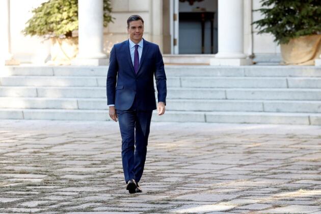 El presidente del Gobierno, Pedro Sánchez, poco antes de la entrevista con la Agencia Efe en el Palacio de La Moncloa