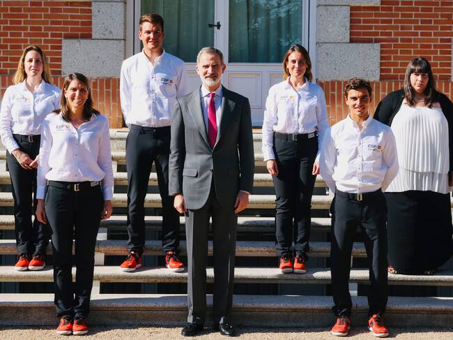 El rei Felip VI va rebre a l'equip espanyol SAILGP amb el menorquí Joan Cardona