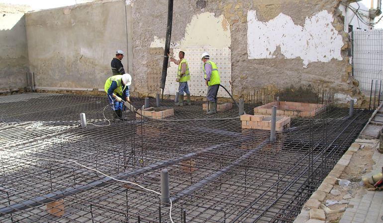 Obras del comedor escolar en Lopera, con fondos del PFEA