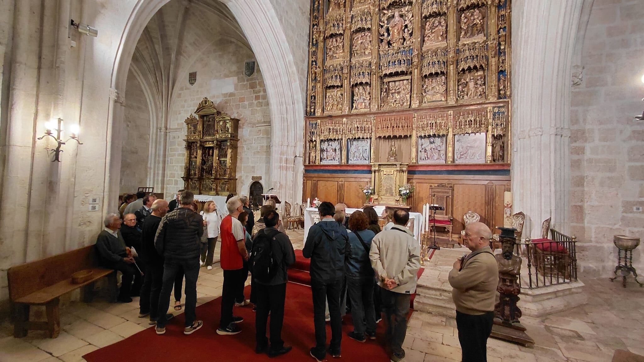 Gumiel de Izán estrenó las Jornadas de puertas abiertas en templos