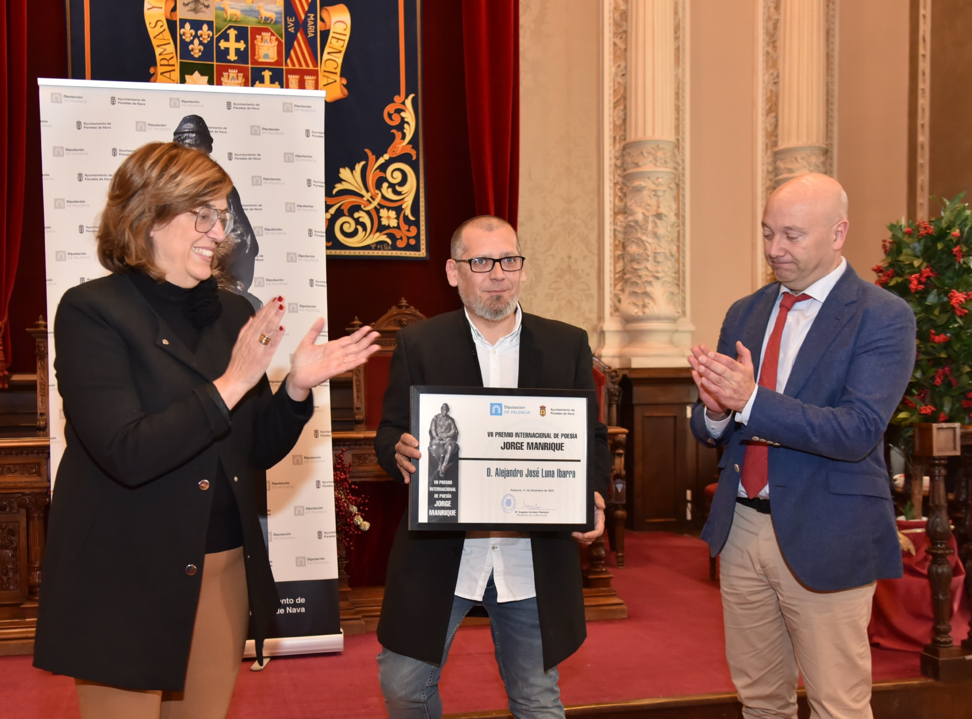 Sandro Luna recibe el galardón del VII Premio Internacional de Poesía ‘Jorge Manrique’