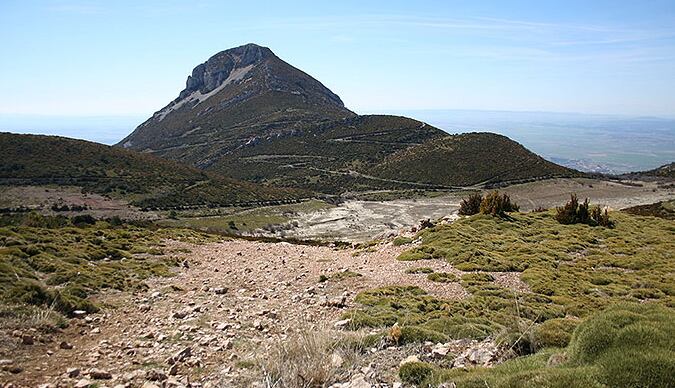 Pico Gratal (foto: excursionesporhuesca.es)