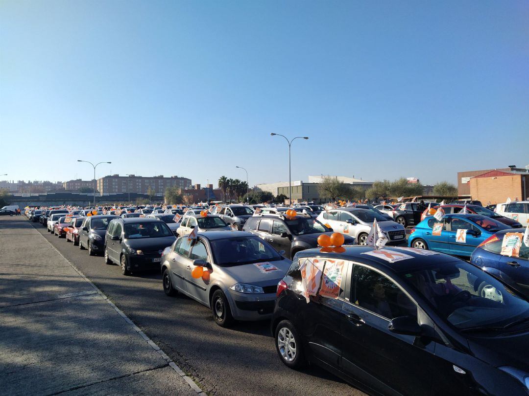 Enseñanza concertada reclama una ley de Educación &quot;consencuada&quot; que no suprima la libertad de elegir centros educativos. Manifestación en Zaragoza  