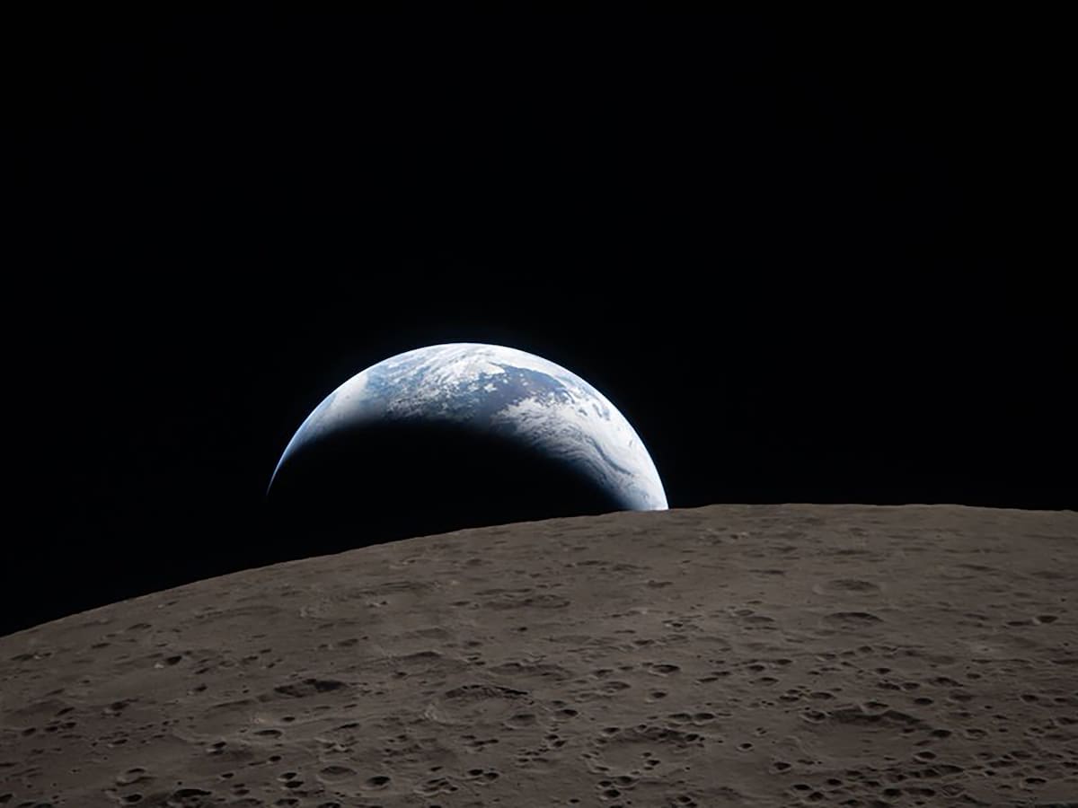 "Estamos viviendo un momento apasionante en toda la exploración espacial": un ingeniero aeroespacial analiza las imágenes de la Luna