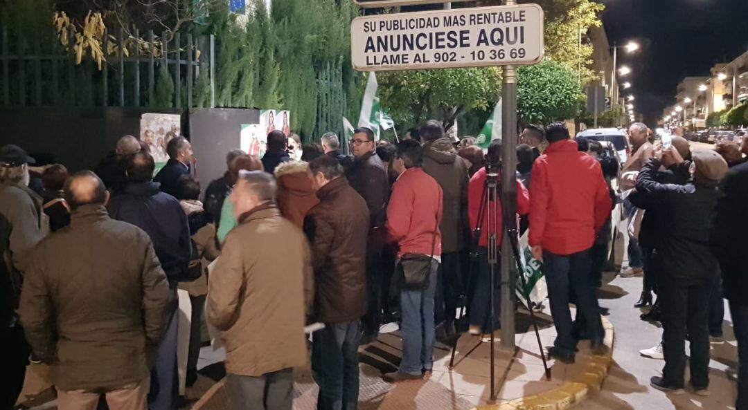 El colegio Juan Carrillo fue el lugar elegido para iniciar la campaña de manera oficial