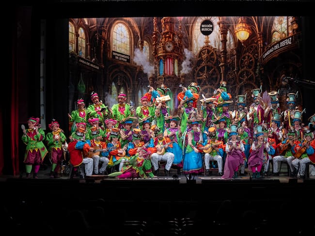 Coro: 'Dame Veneno'.