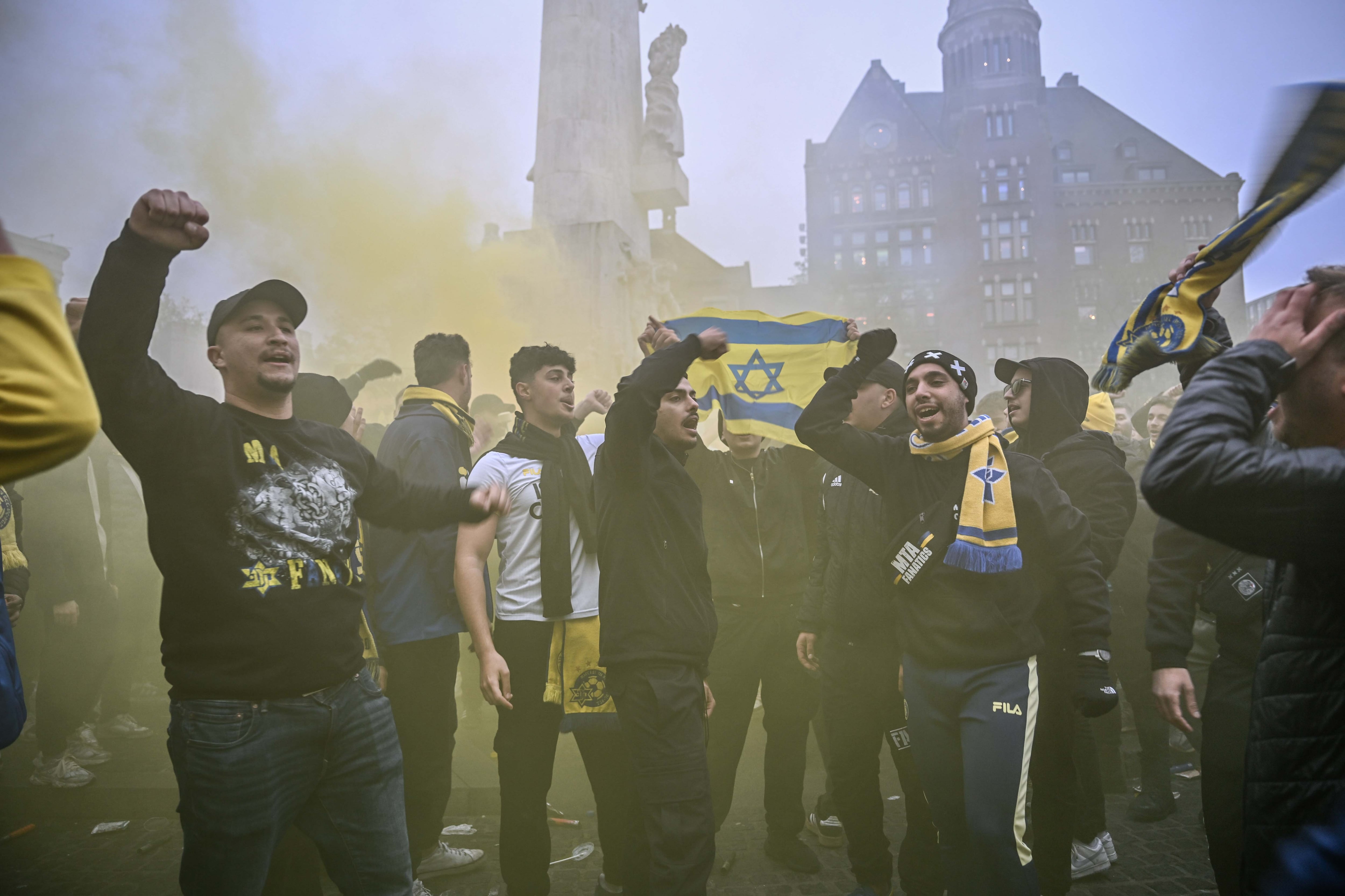 Fans del Maccabi de Tel Aviv la pasada semana en Ámsterdam